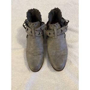Rampage  Gray Leather Ankle Boots,‎ Size 8.5M